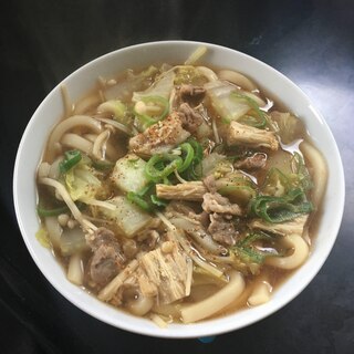 えのき、白菜、豚肉の味噌煮込みうどん